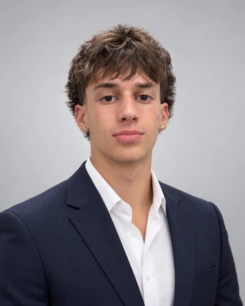Portrait of Leo Pecora